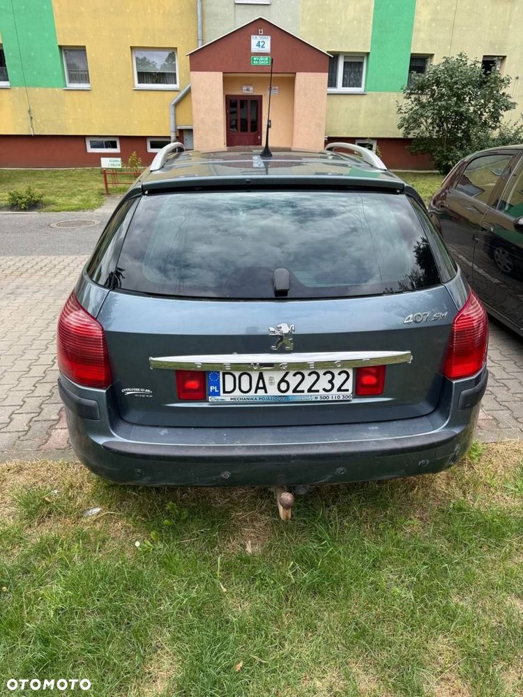 Peugeot 407 - 3