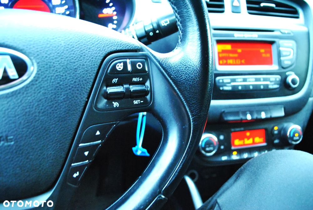 Kia Ceed Cee'd 1.6 Crdi L - 22