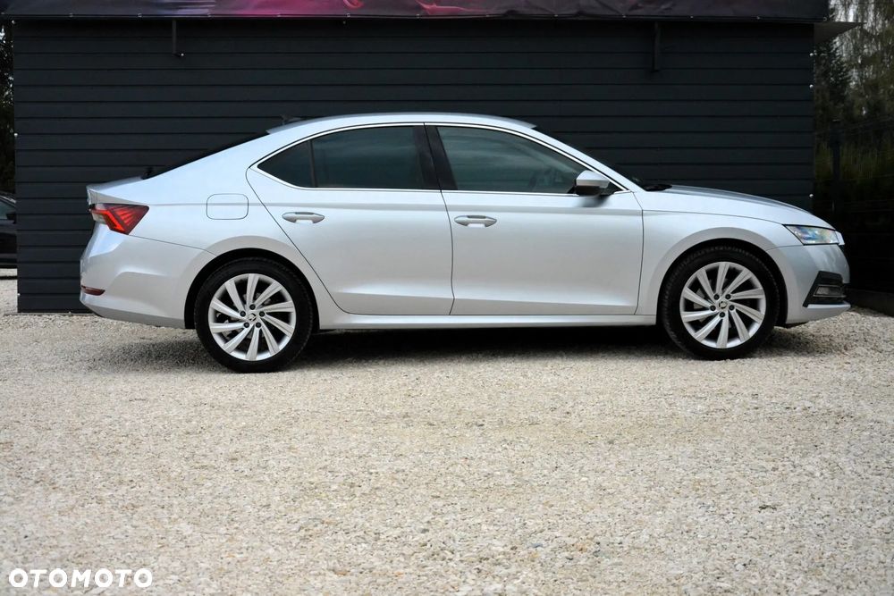 Skoda Octavia 2.0 TSI 4x4 Style DSG - 8