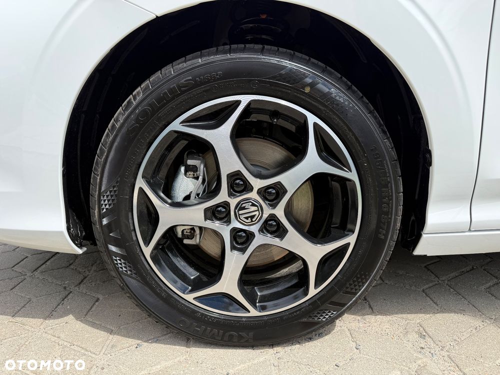 MG MG3 1.5 HEV+ Exclusive - 8