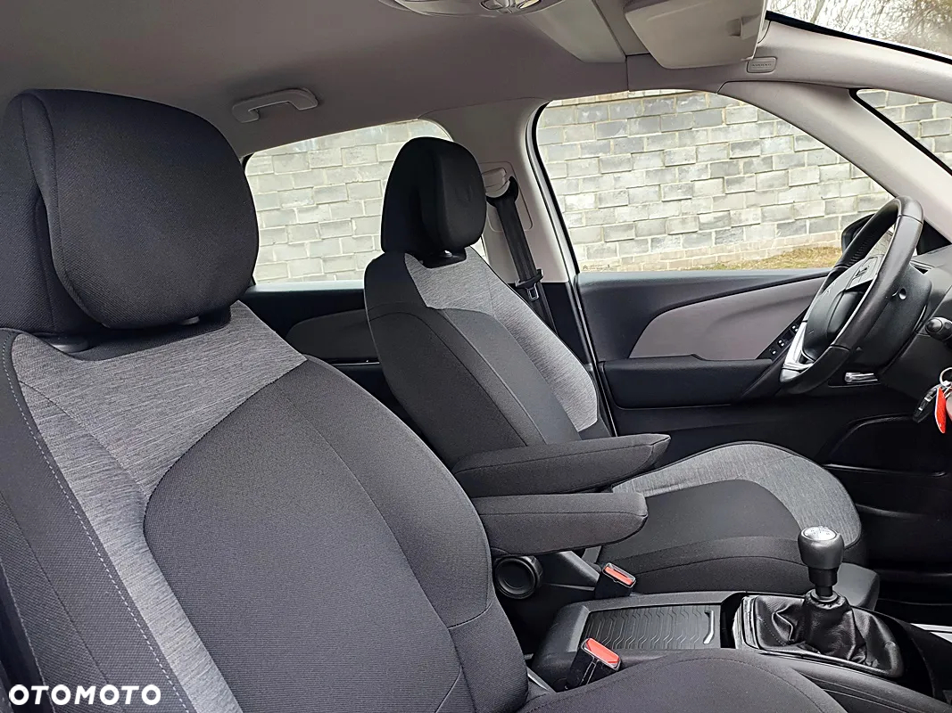 Citroën C4 Picasso PureTech 110 Stop&Start LIVE - 23