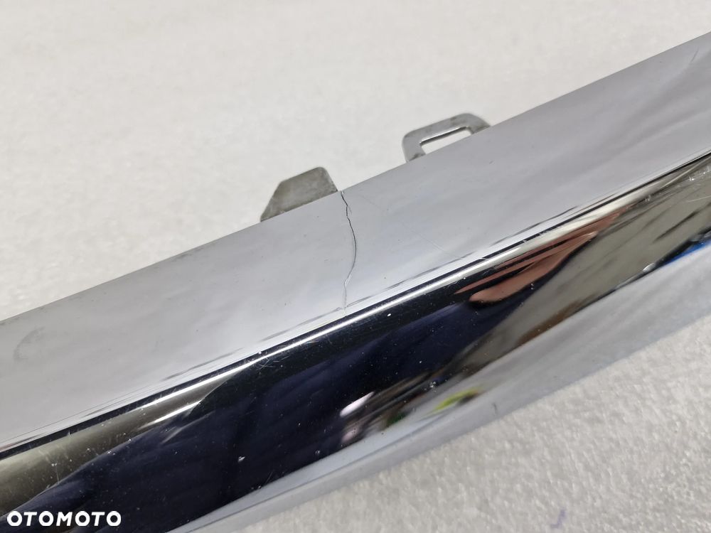 JAGUAR XF LIFT 11- LEWA LISTWA CHROM , NR CX23-17C753 , NR AUKCJI C/63 - 7