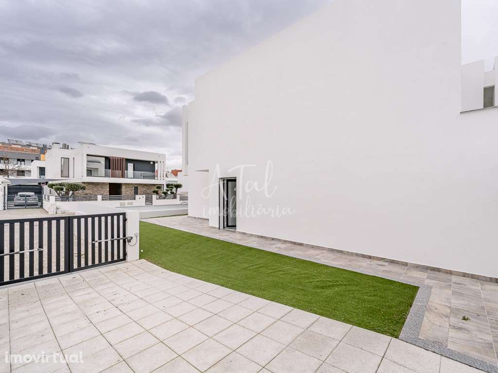 Fantástica Moradia isolada - Grande imagem: 3/28