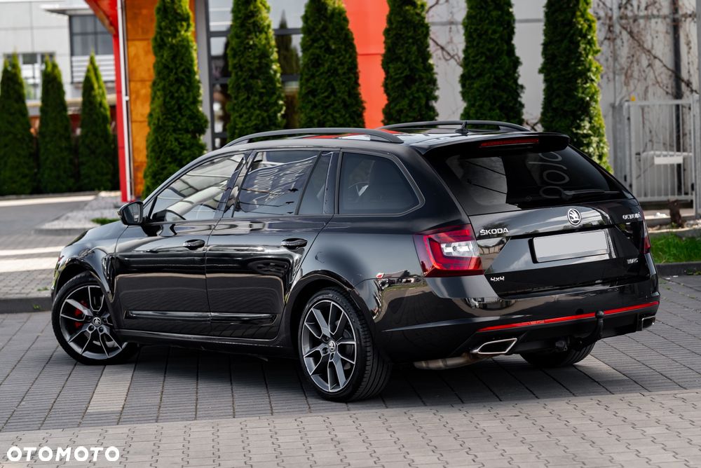 Skoda Octavia 2.0 TDI 4x4 DSG RS - 10