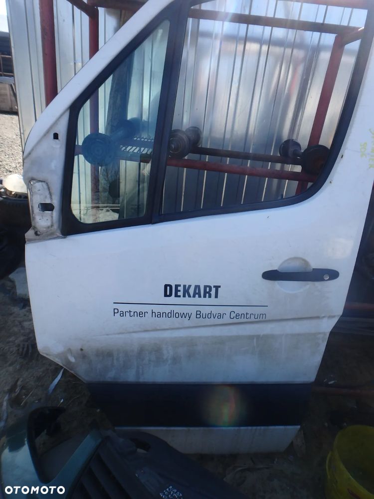 Drzwi lewy przod Mercedes Sprinter 906 - 1
