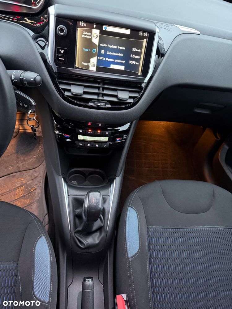 Peugeot 208 1.4 HDi Active Pack - 10