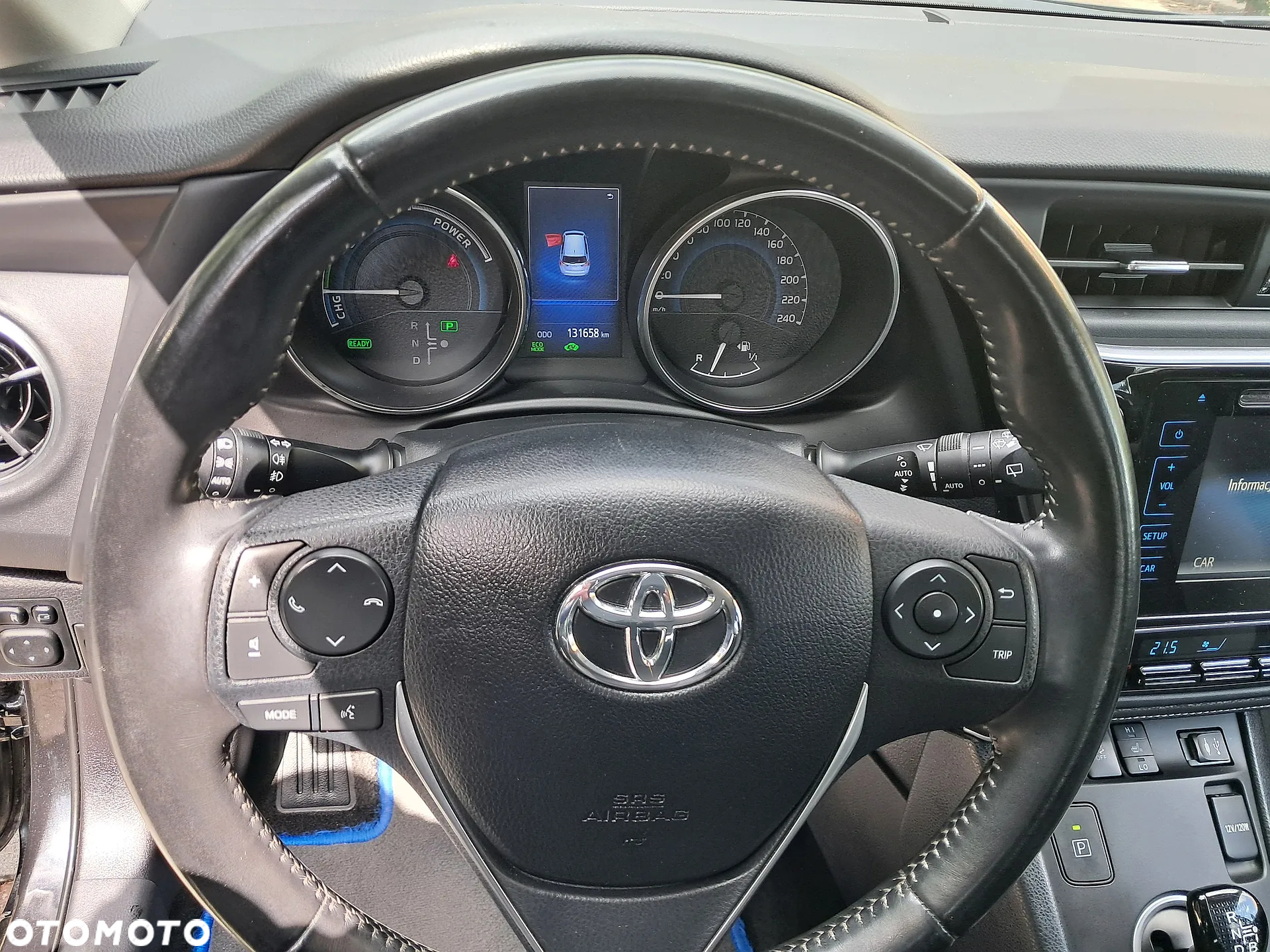 Toyota Auris - 12