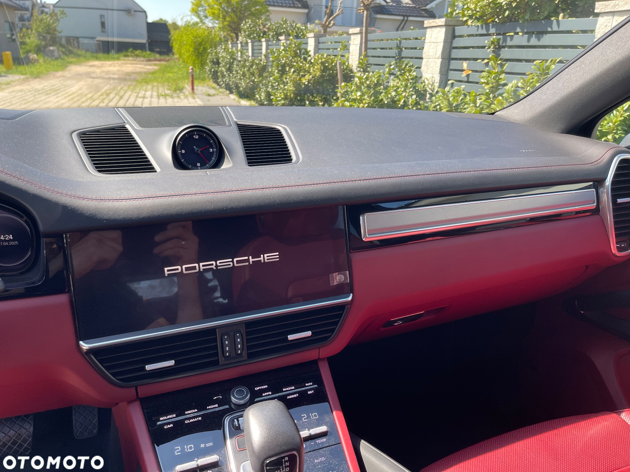 Porsche Cayenne Coupe Platinum Edition - 10