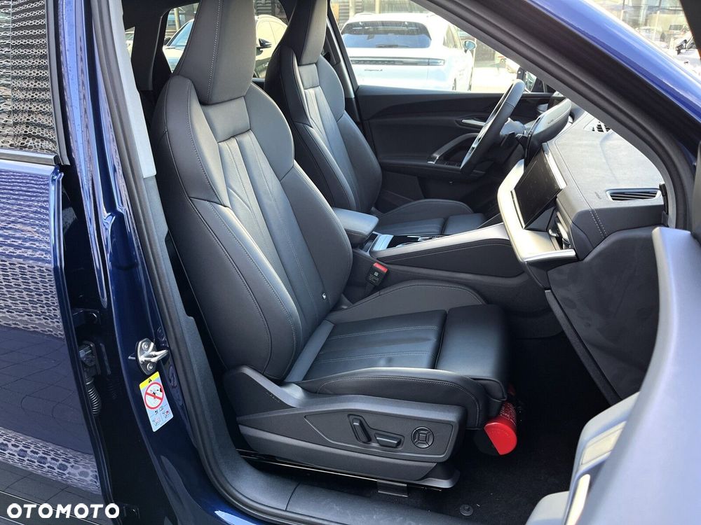 Audi Q5 Sportback - 15