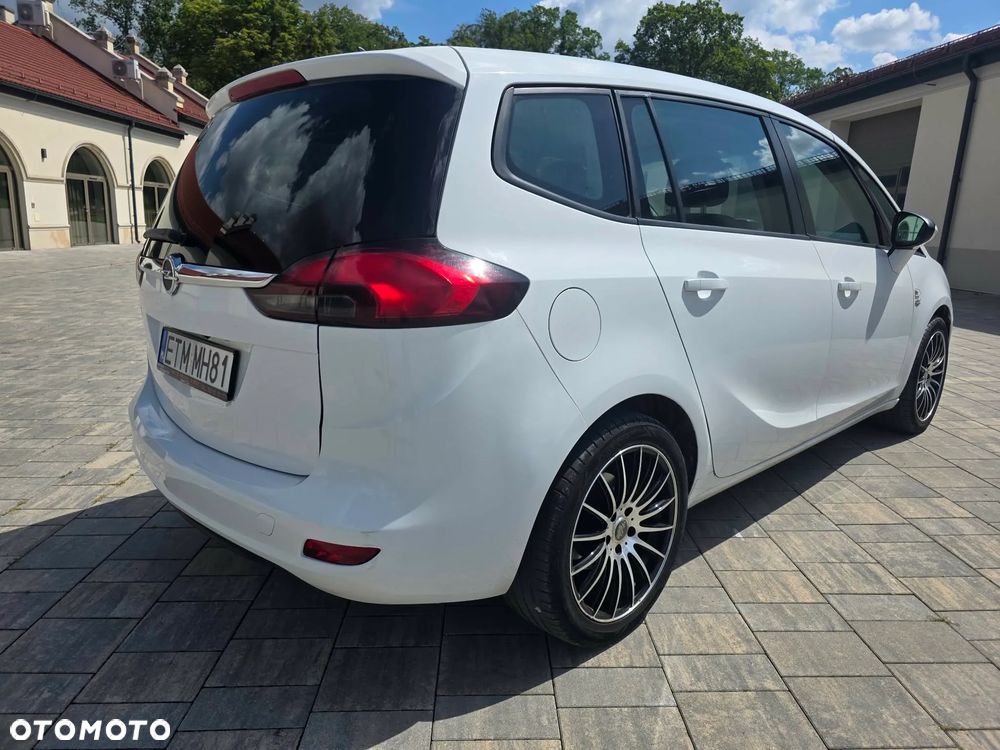 Opel Zafira 1.4 T Cosmo EU6 - 5
