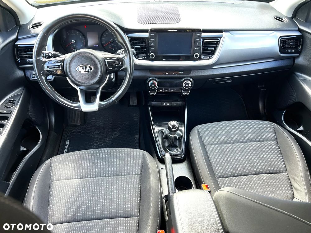 Kia Stonic 1.2 L - 3