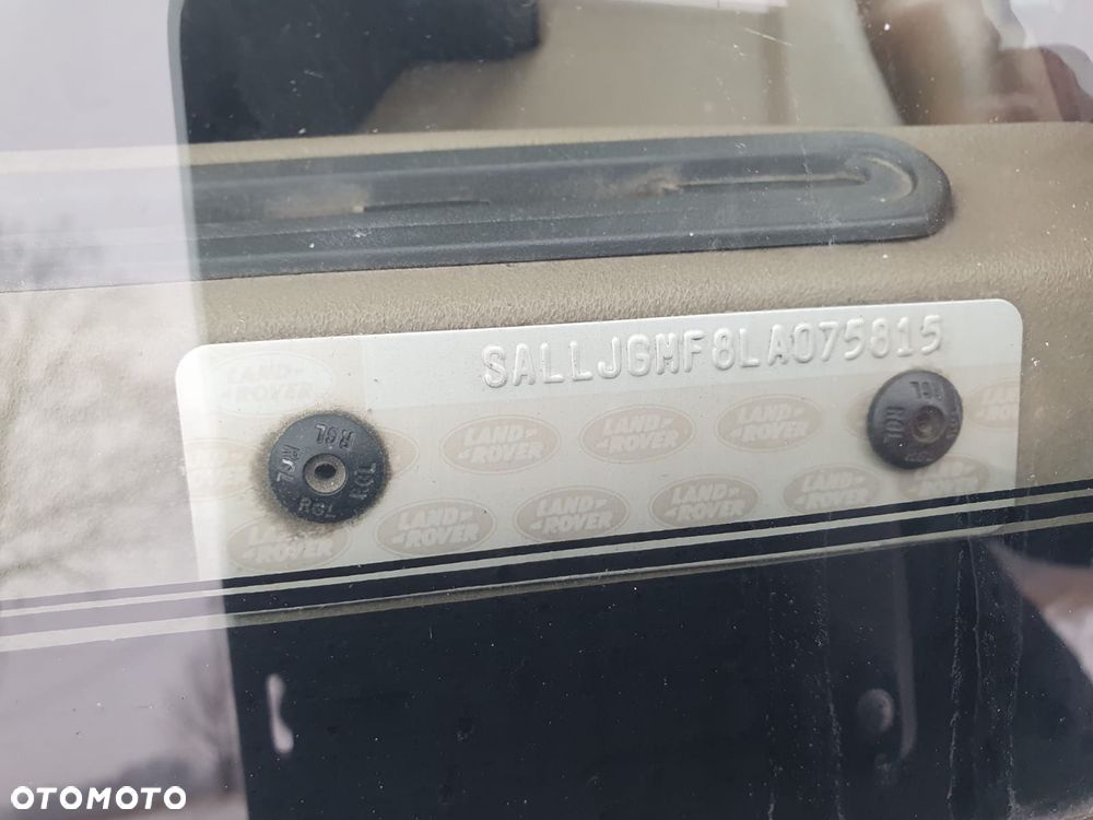 Land Rover Discovery - 22