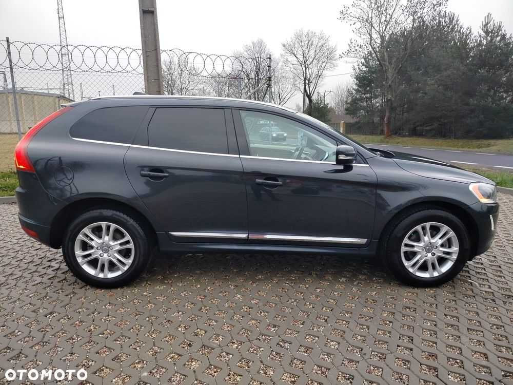 Volvo XC 60 T5 AWD Momentum EU6 - 5
