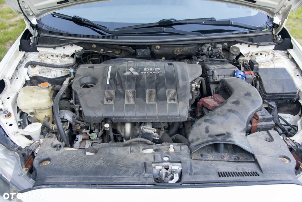 Mitsubishi Lancer 1.8 DID Inform - 17