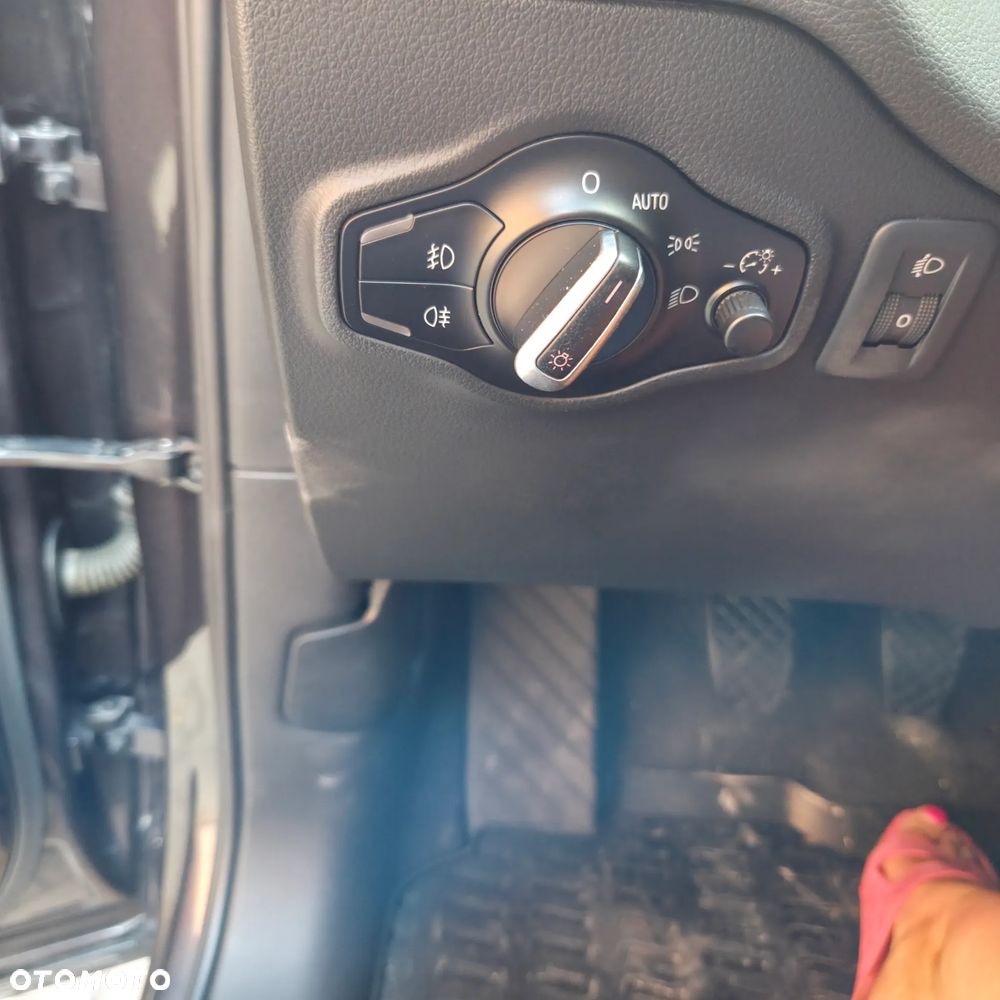 Audi Q5 2.0 TDI Quattro - 8