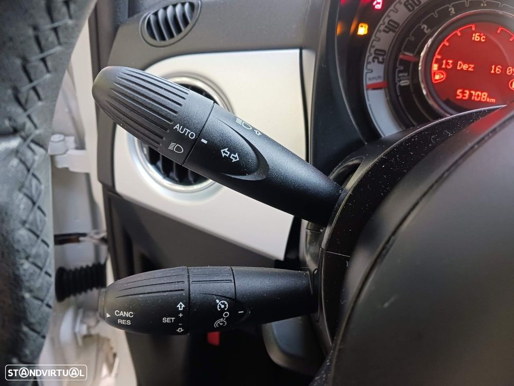 Fiat 500 1.0 Hybrid Connect - 23