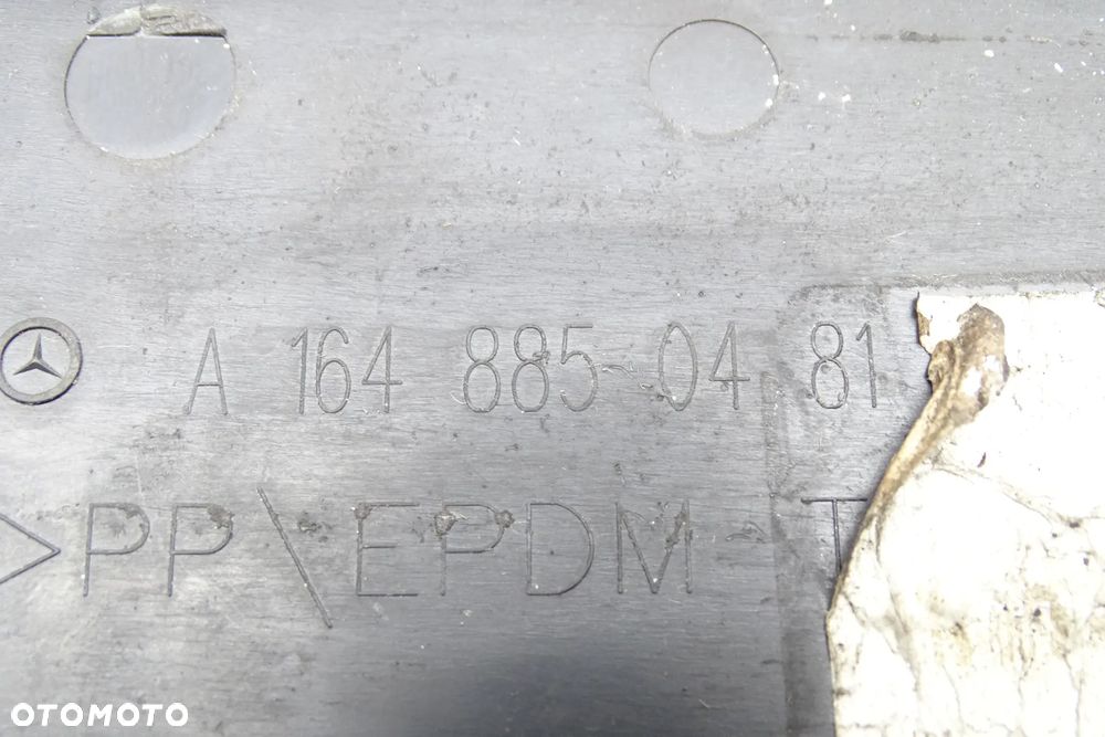 Mercedes ML W164 GL X164 Ramka Podkładka pod tablice rejestracyjną A1648850481 - 5