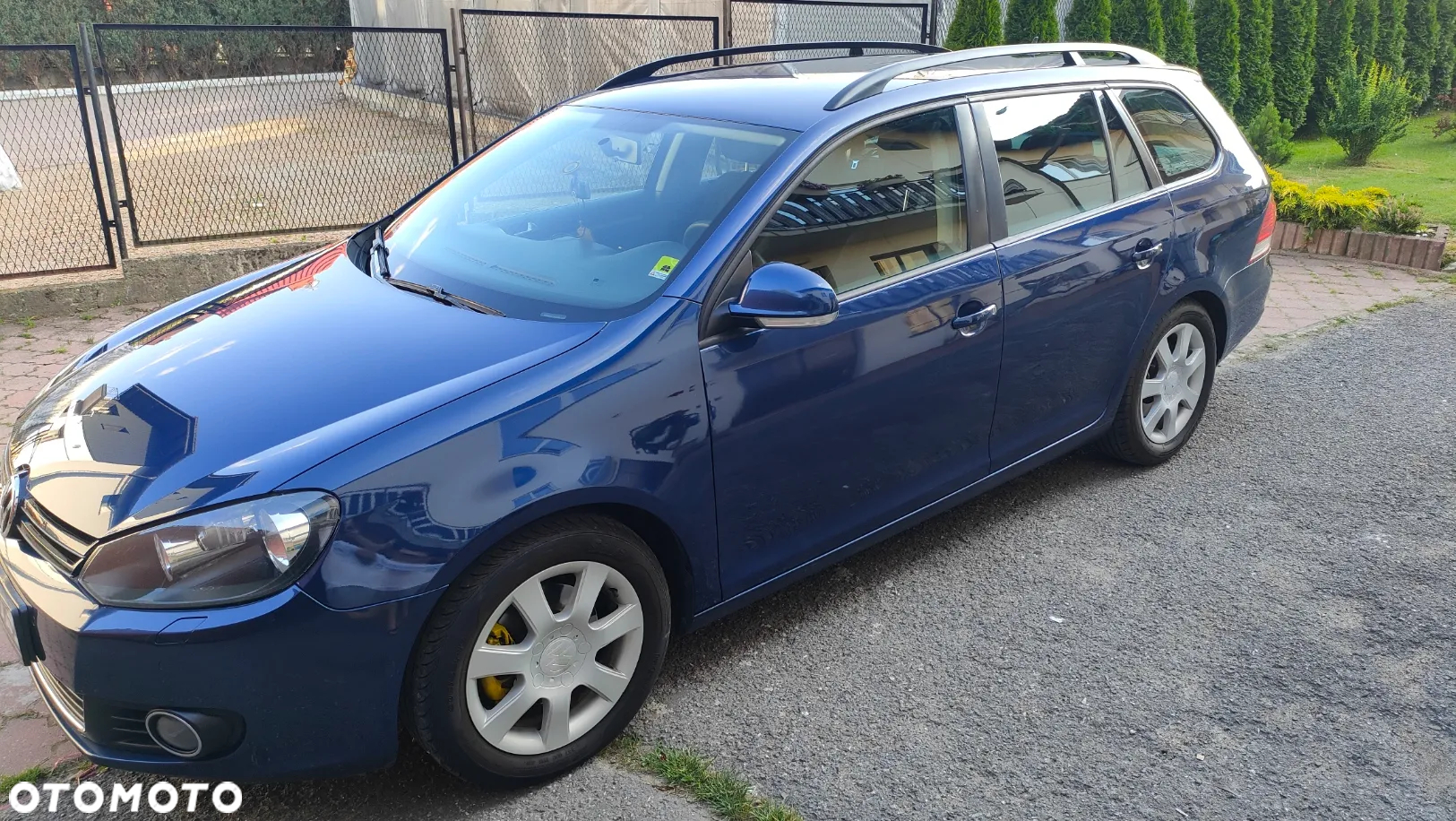 Volkswagen Golf VI 1.6 TDI BlueMot Trendline - 16
