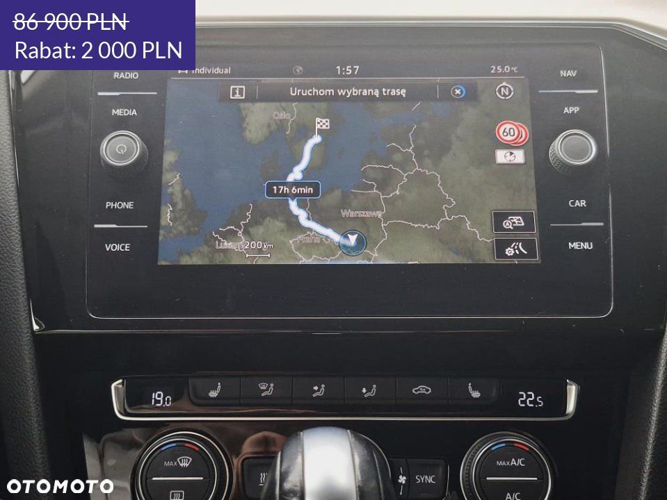 Volkswagen Passat - 32
