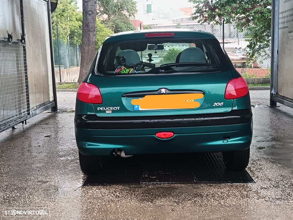 Peugeot 206 - 4
