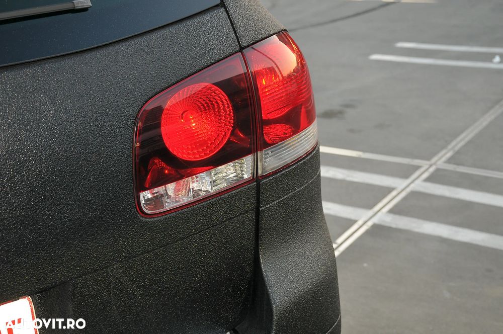 VOLKSWAGEN Touareg 2008 — imagine 18