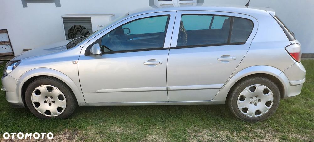 Opel Astra 1.7 CDTI Elegance - 3