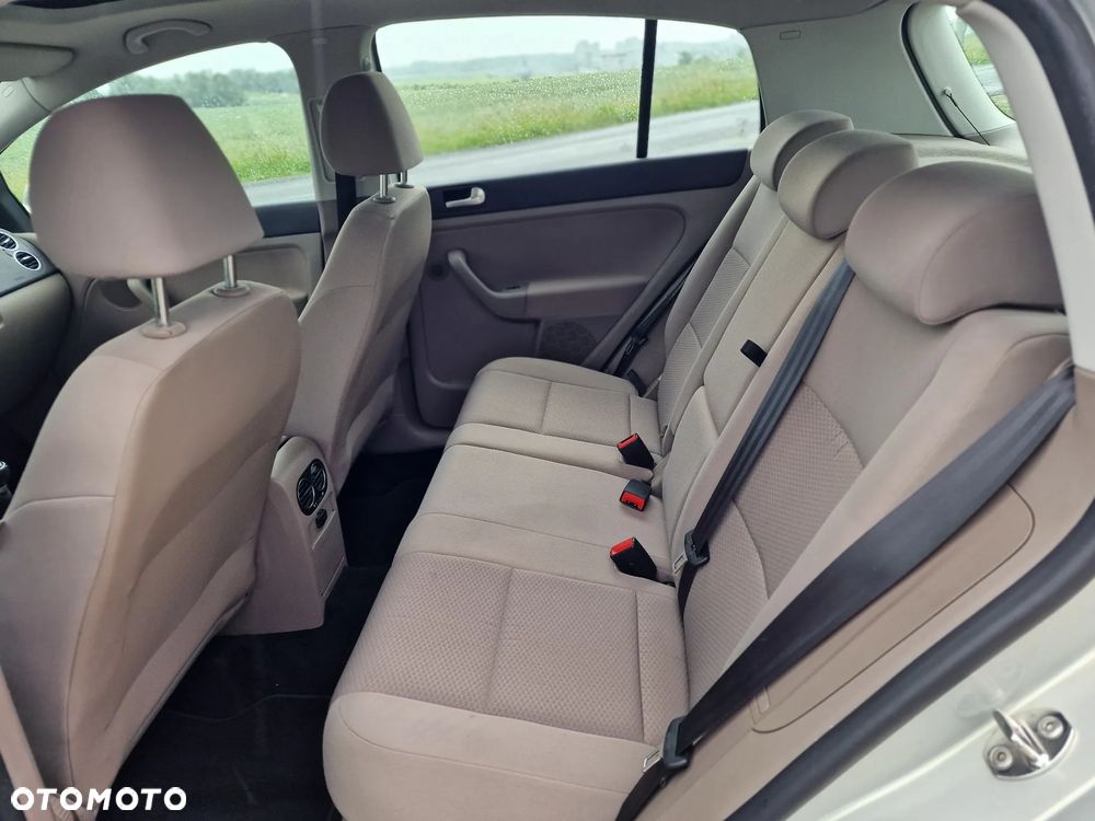 Volkswagen Golf Plus 1.2 TSI BlueMotion Technology MATCH - 19