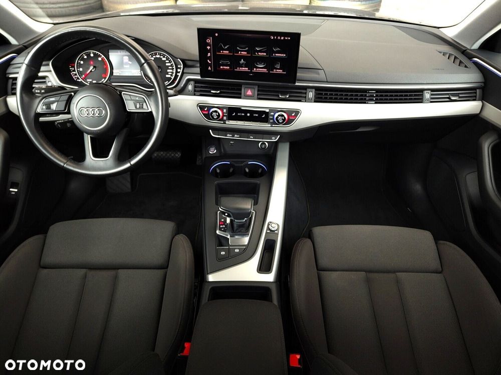 Audi A4 Limousine - 14