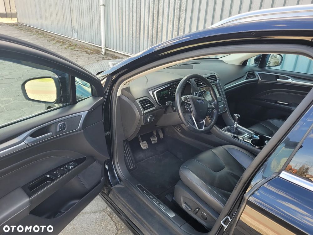 Ford Mondeo - 10