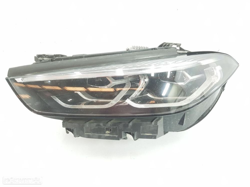 FAROL ESQUERDO BMW SERIE 8 GRAN COUPE G16 - 1