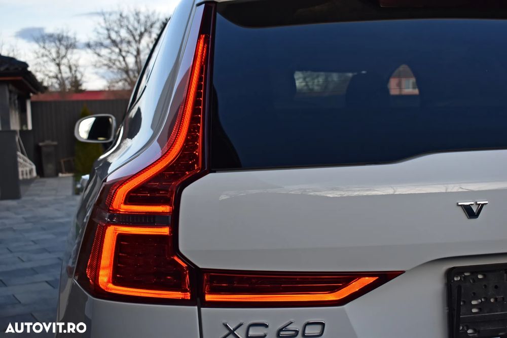 Volvo XC 60 B4 D AWD Geartronic Inscription - 27