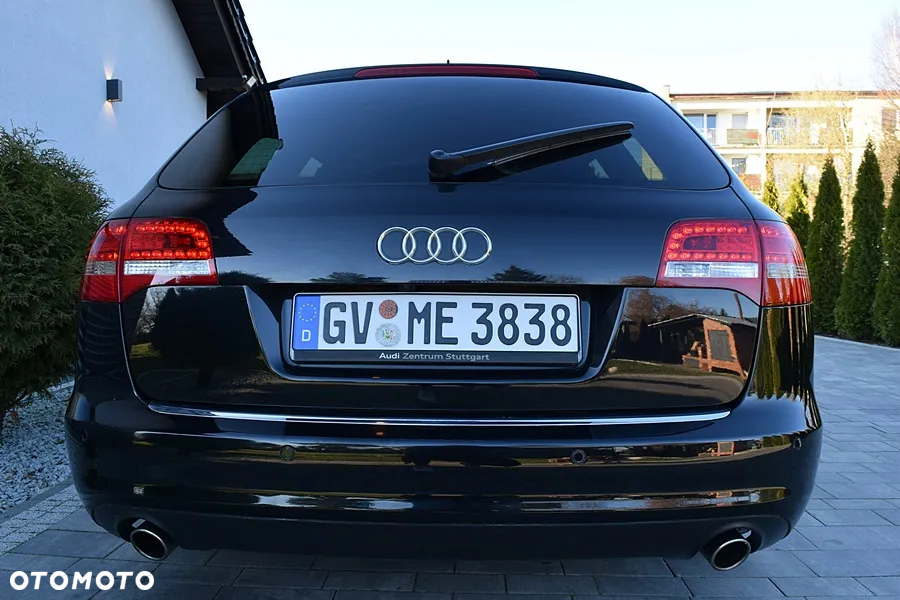 Audi A6 Avant 2.7 TDI DPF quattro tiptronic - 11