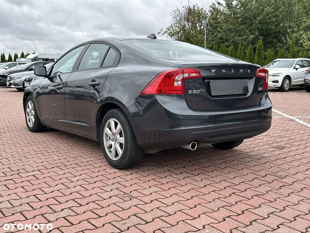 Volvo S60 D3 Kinetic - 3