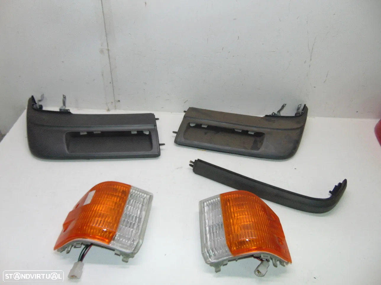 Mazda e2200 farolins piscas - 4