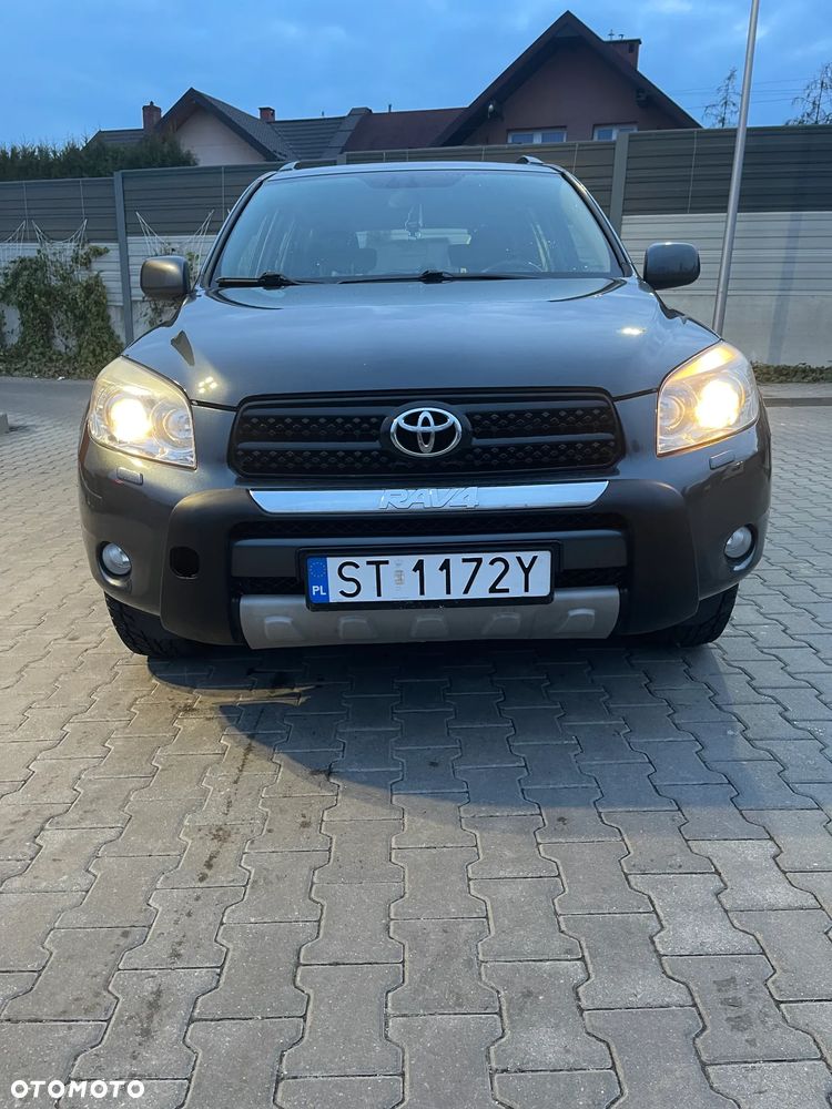 Toyota RAV4 2.2 D-4D Prestige - 9