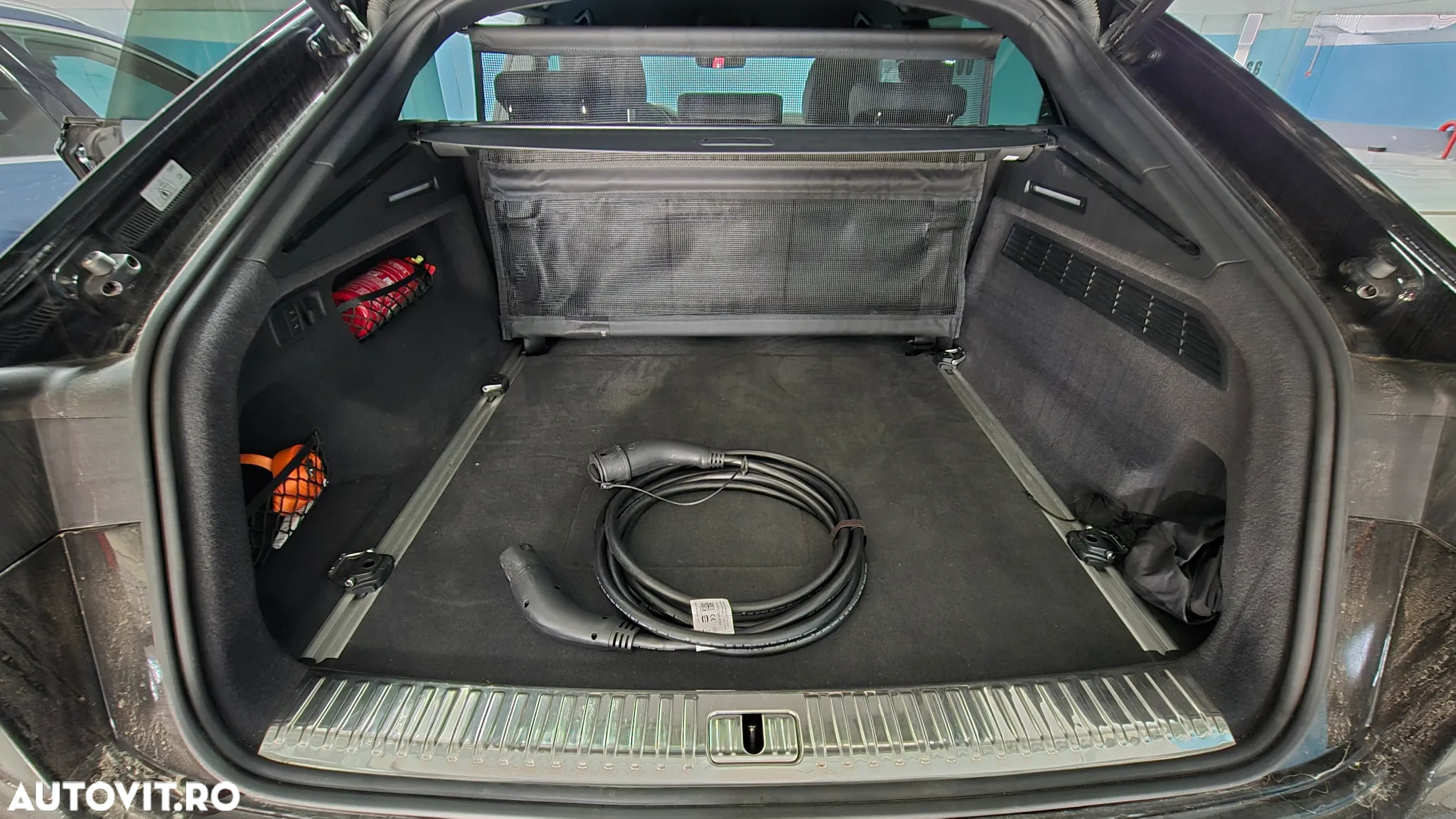 Audi Q8 55 TFSI e quattro Tiptronic PHEV - 22