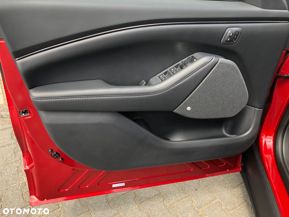 Ford Mustang Mach-E 75kWh RWD - 17