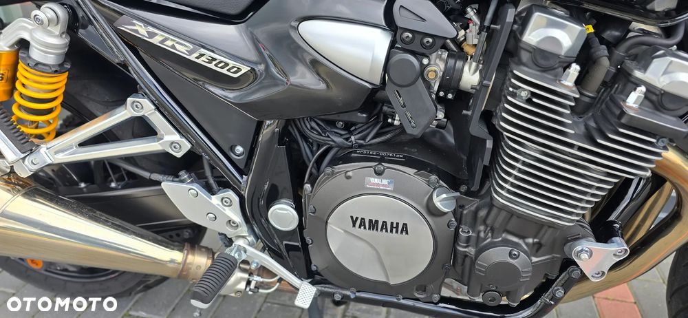 Yamaha XJR - 13