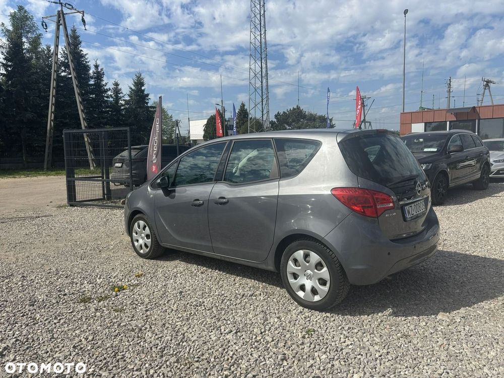 Opel Meriva - 8
