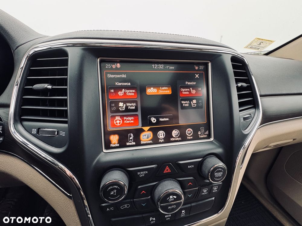 Jeep Grand Cherokee 3.6 V6 Overland - 25