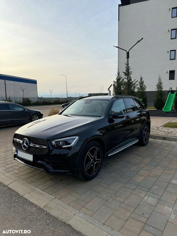 Mercedes-Benz GLC 200 4MATIC - 2