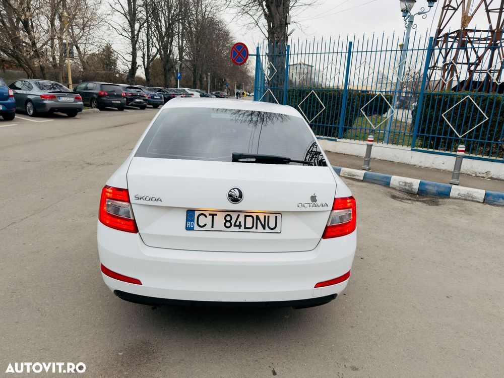 Skoda Octavia - 13