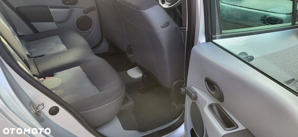 Renault Modus - 17
