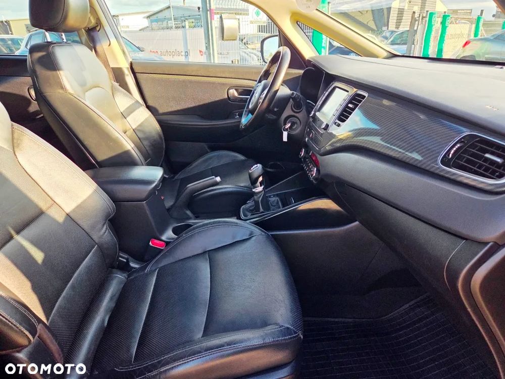 Kia Carens 1.7 CRDi 141 Edition 7 - 32