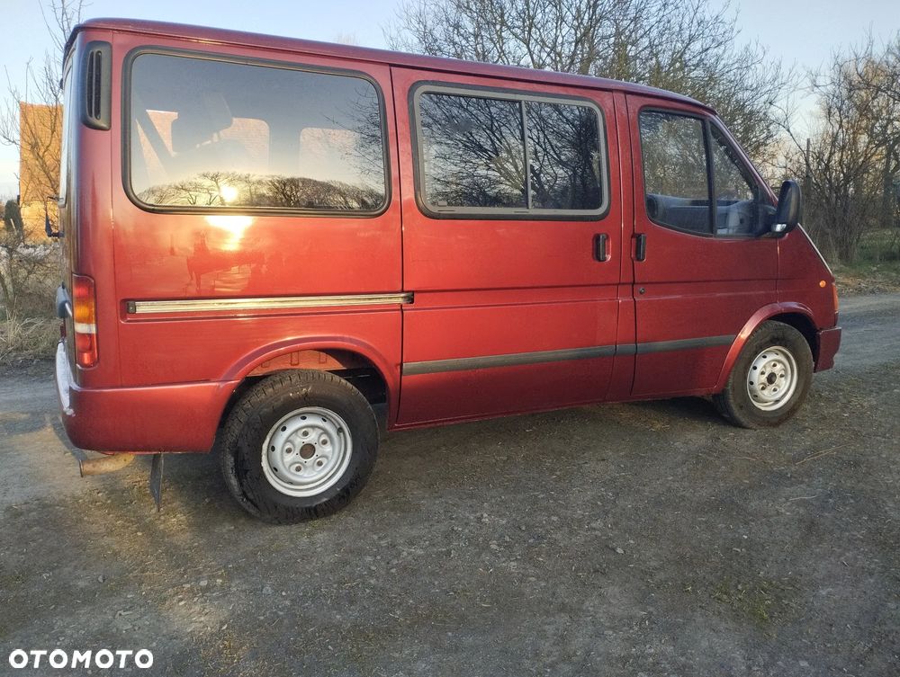 Ford Transit - 8