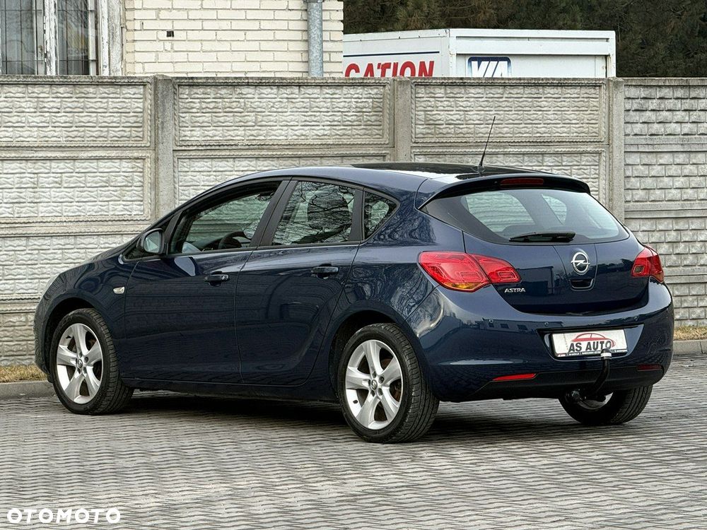 Opel Astra 1.6 Active - 36