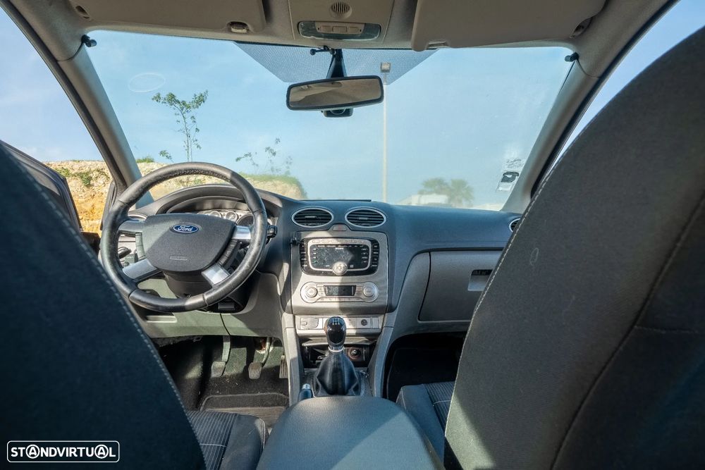 Ford Focus SW 1.6 TDCi Titanium - 12