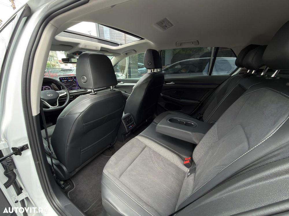 Volkswagen Golf 1.5 eTSI OPF DSG R-Line - 19