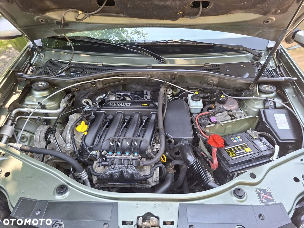 Dacia Duster 1.6 Laureate - 20