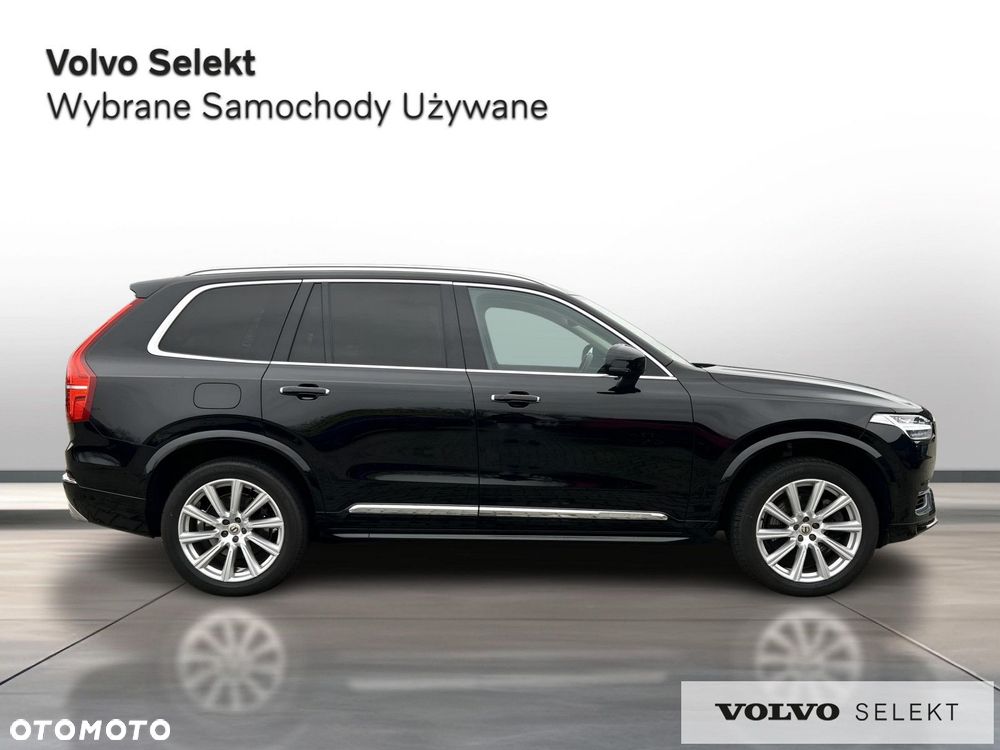 Volvo XC 90 - 7